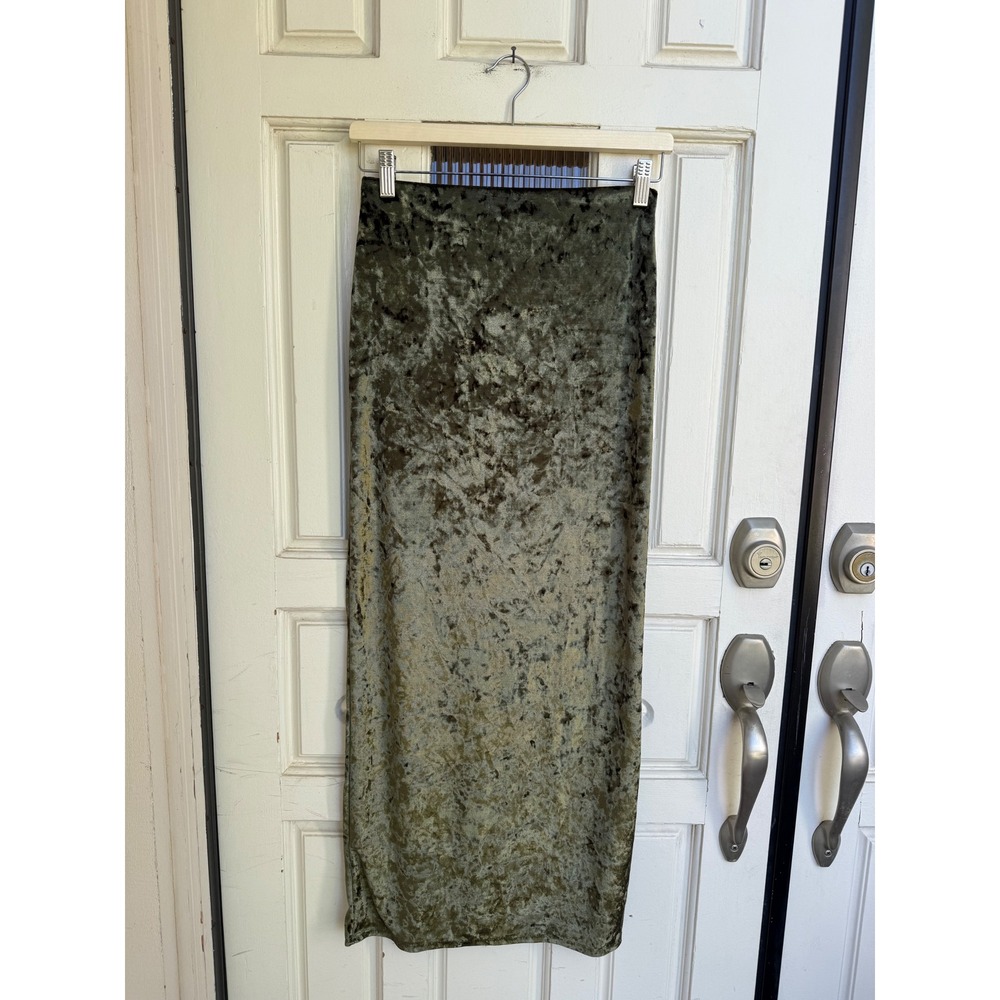Kimchi Blue Urban Outfitters Olive Green Crushed Velvet Maxi Skirt Size XS